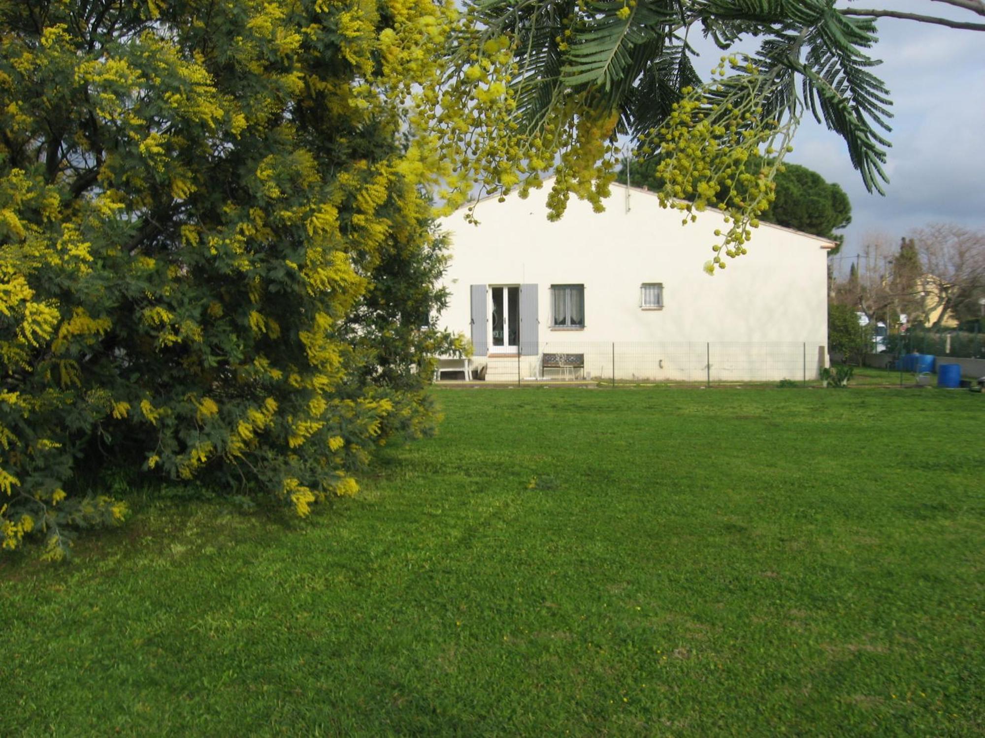 Lumineux Agreable T2 De 32M2 Apartment La Londe-les-Maures Exterior photo